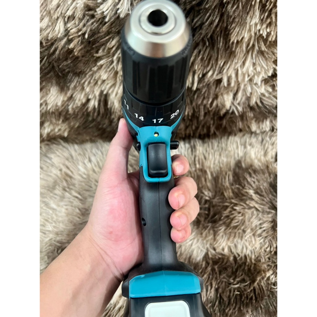 Thân máy khoan búa và vặn vít dùng pin 12V Makita HP333. BN.