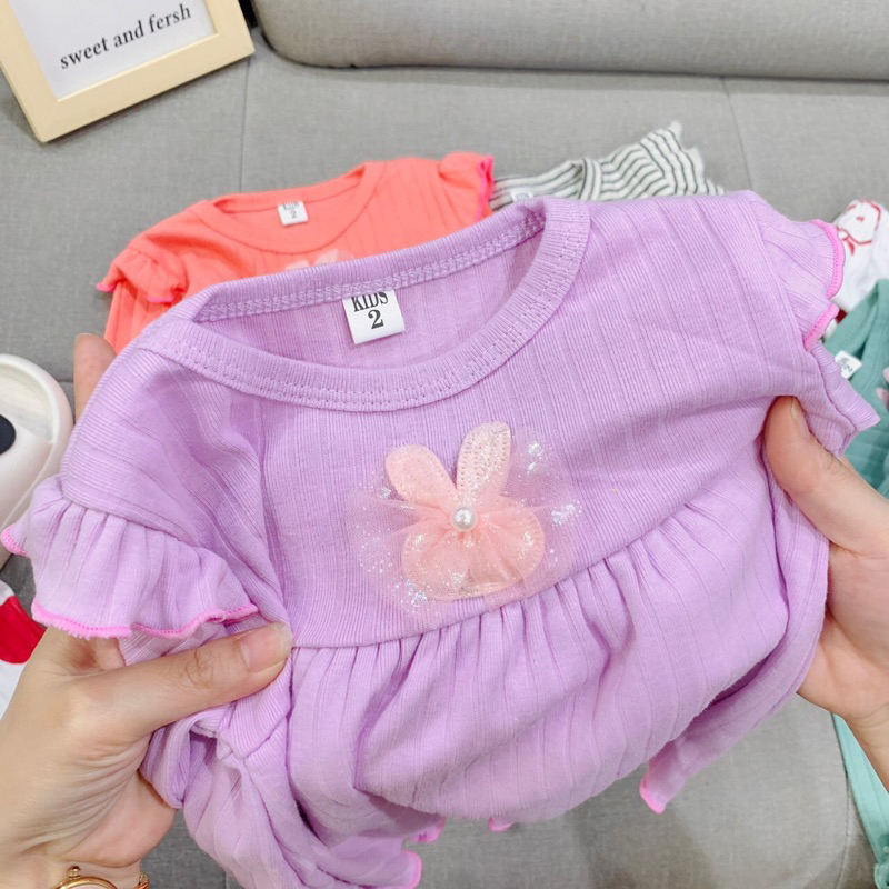 Bộ len tăm có viền cho bé gái siêu xinh