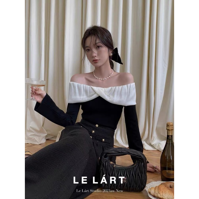 Áo len trễ vai bèo ngang 2 vạt tay dài