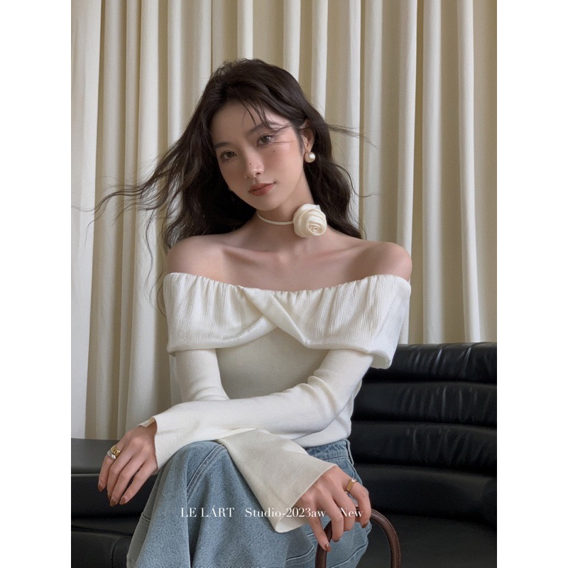 Áo len trễ vai bèo ngang 2 vạt tay dài