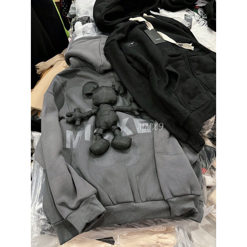 Hoodie hình đính chuột hot