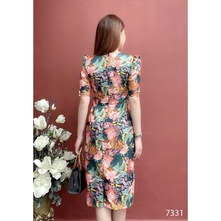 Đầm EMY EM7331  Suông Cổ Lục Giác