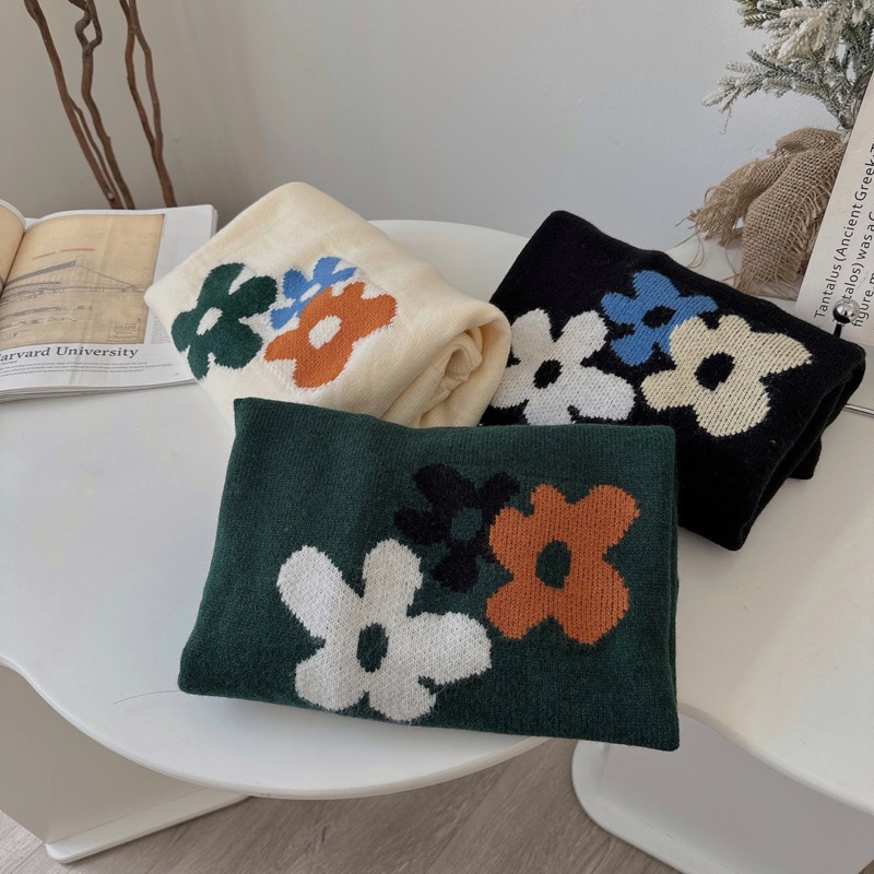 Áo len thêu hoa 732