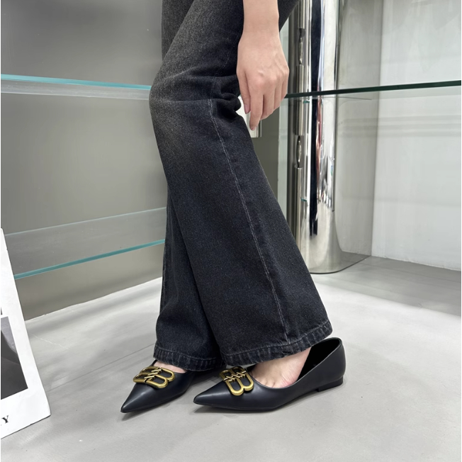 Giày Búp Bê Nữ Khóa Kim Loại Mũi Nhọn Đế Mềm Thoải Mái Gót Bằng Miệng Dẹp 2023