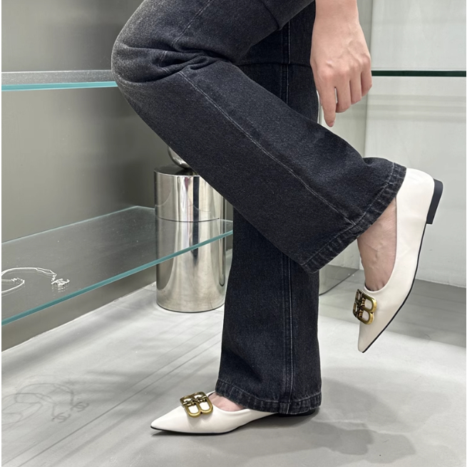 Giày Búp Bê Nữ Khóa Kim Loại Mũi Nhọn Đế Mềm Thoải Mái Gót Bằng Miệng Dẹp 2023