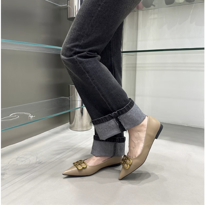 Giày Búp Bê Nữ Khóa Kim Loại Mũi Nhọn Đế Mềm Thoải Mái Gót Bằng Miệng Dẹp 2023