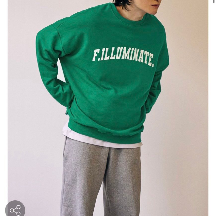 Áo nỉ F.ILLUMINATE in chữ unisex mặc đôi nam nữ