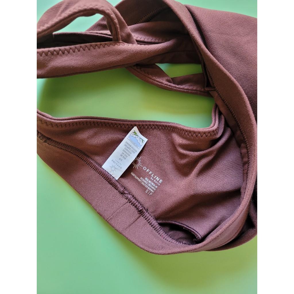 Áo tập aerie cổ v dư xịn