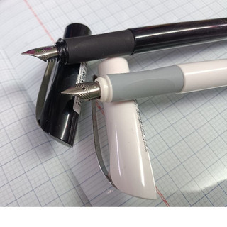 Bút mực Đức Schneider Classic ngòi EF siêu mảnh