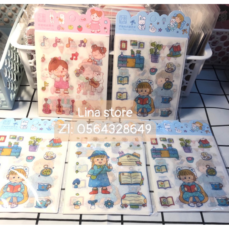 Sticker hình cô gái 4 tờ