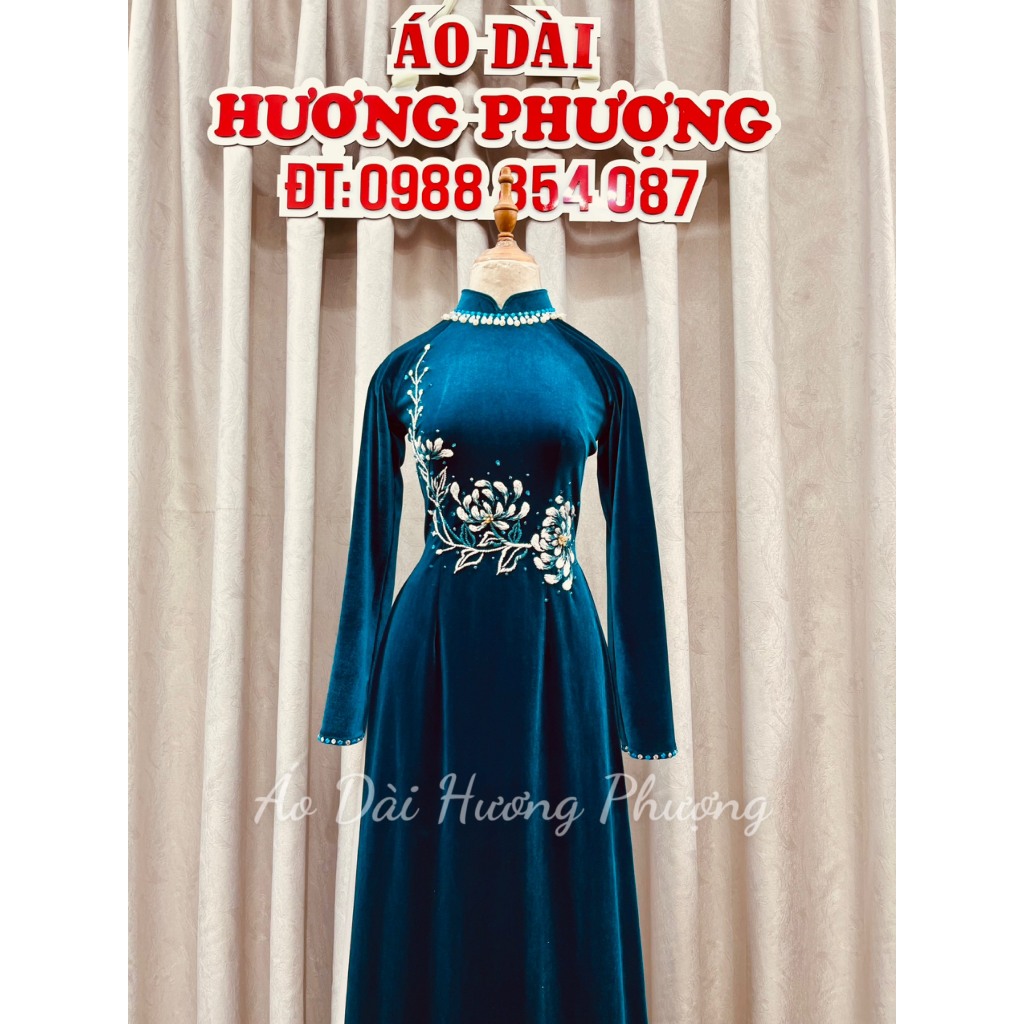 Áo Dài nhung xanh cổ vịt thêu hoa cúc - M01
