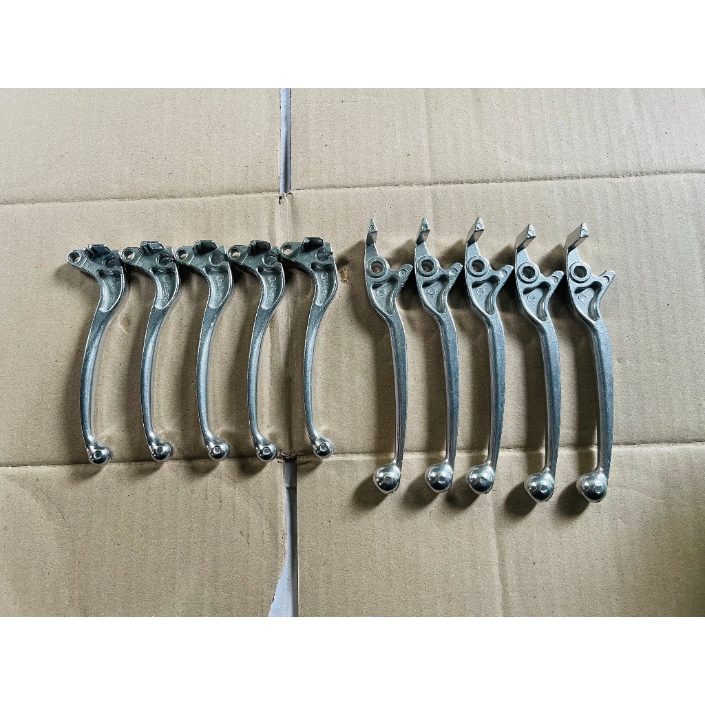 Tay phanh rời xe máy điện Vespa