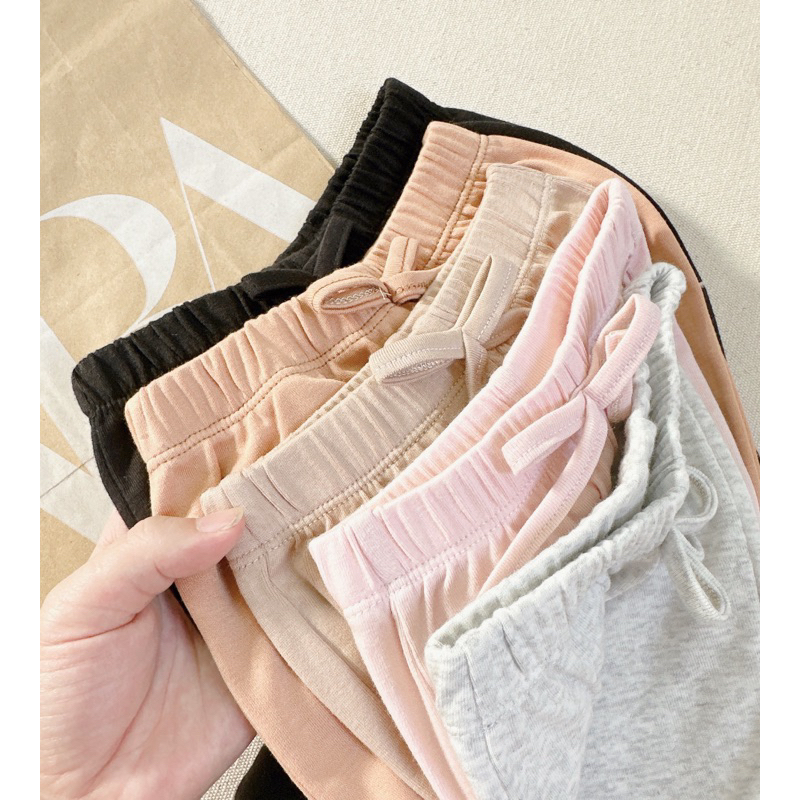 Set 5 quần dài cotton vải xuất cho bé gái siêu đẹp size từ 12-24 cân