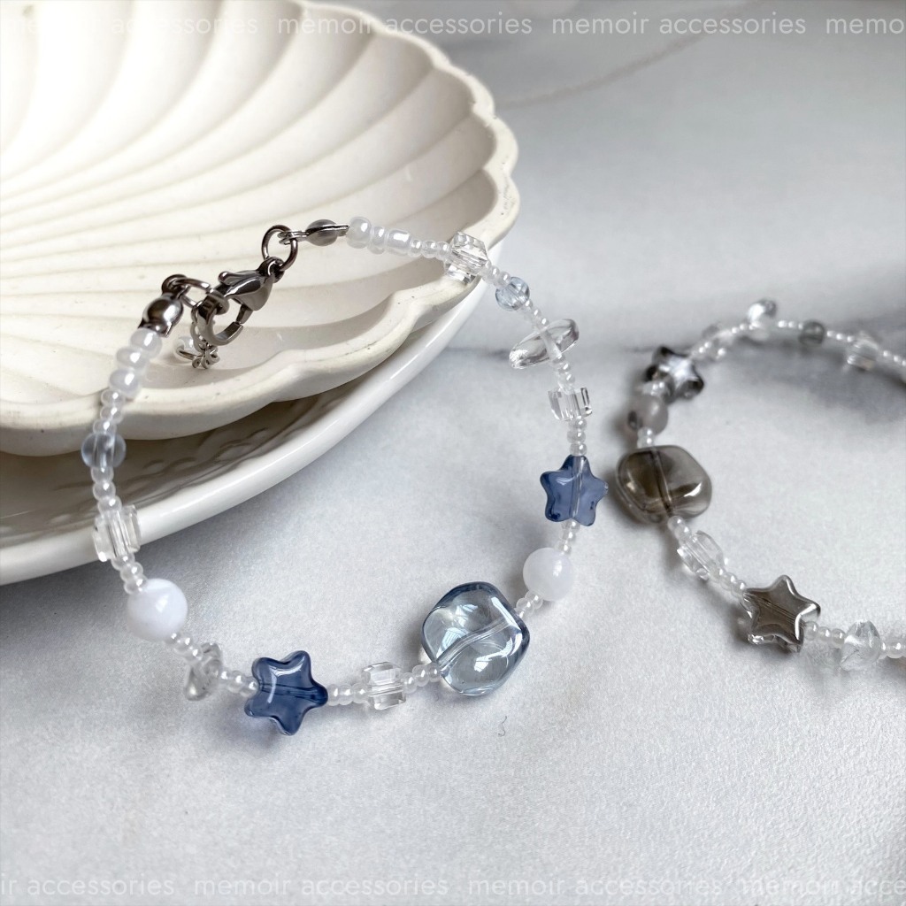 Akaka / Vòng tay trong trẻo màu trung tính - Memoir Accessories