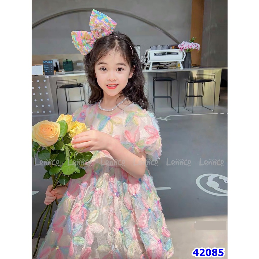 Đầm Lennco cho bé yêu mom ạ.