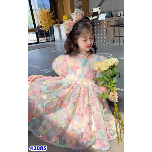 Đầm Lennco cho bé yêu mom ạ.