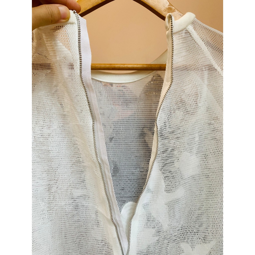 Đầm lưới thêu tim & bồ câu No Brand