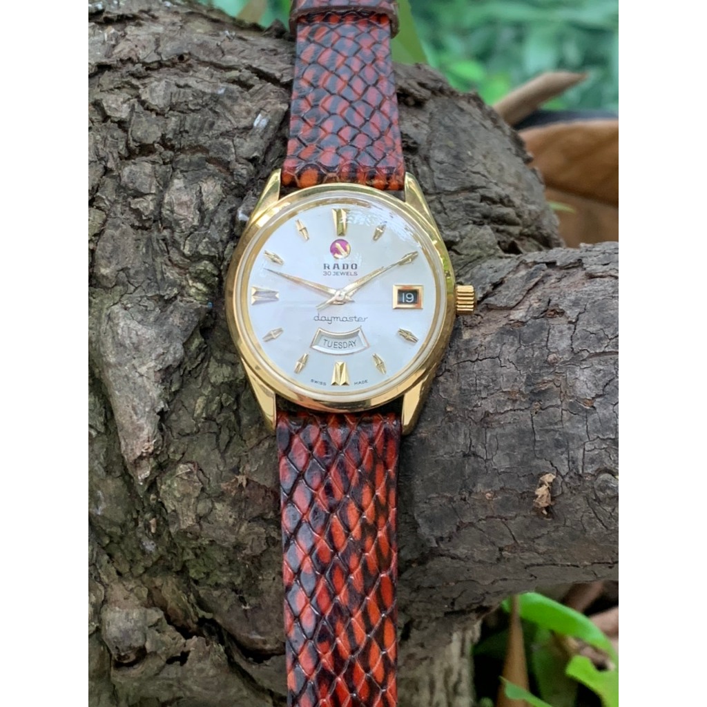 Đồng hồ nam Rado Daymaster mặt cười automatic 30 jewels, niềng mạ vàng,  máy vàng, 1 lịch, dây da Swiss made
