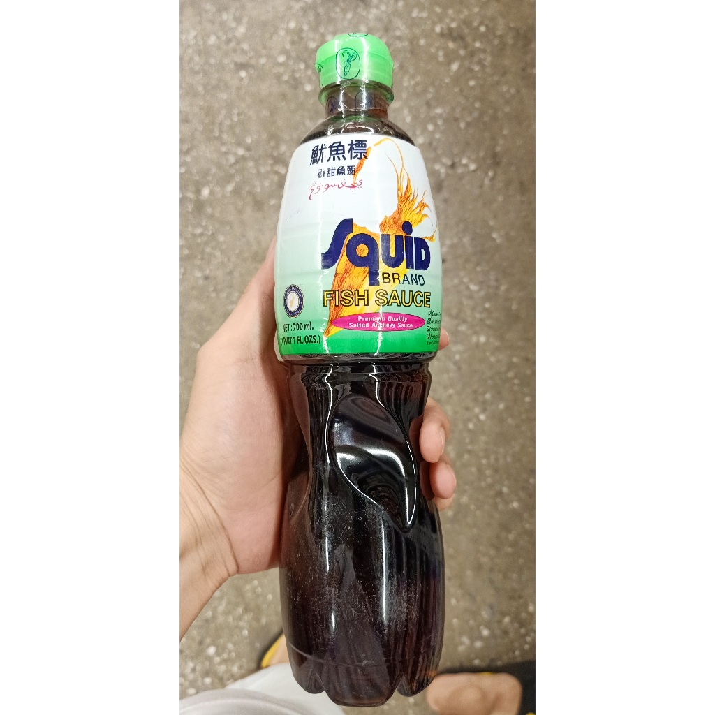 Nước mắm hiệu cá mực Squid 700ml Thái Lan