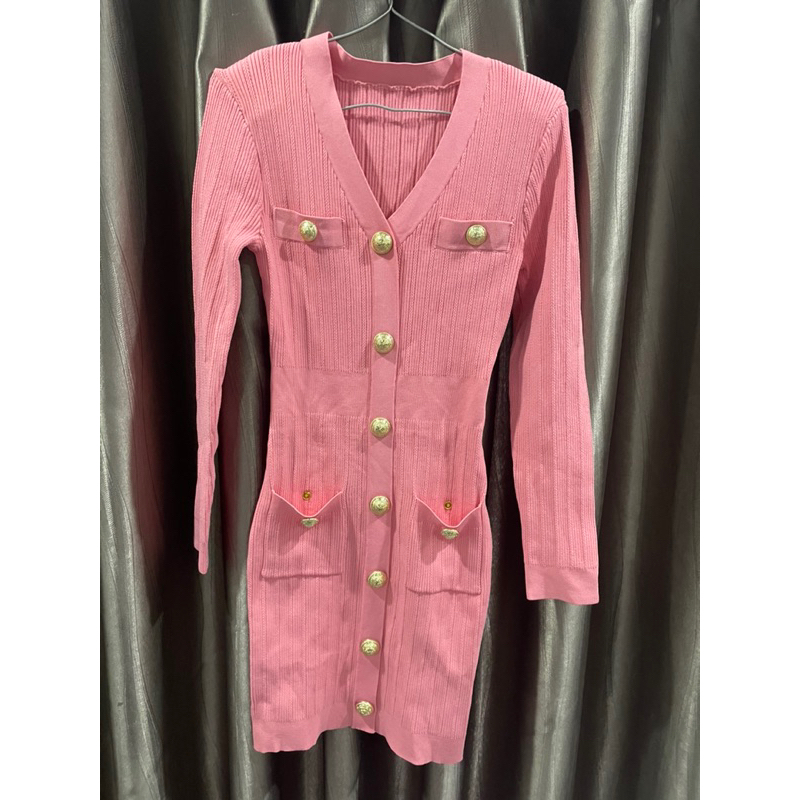 Thanh lý đầm body balmain sz s tình trạng 95%