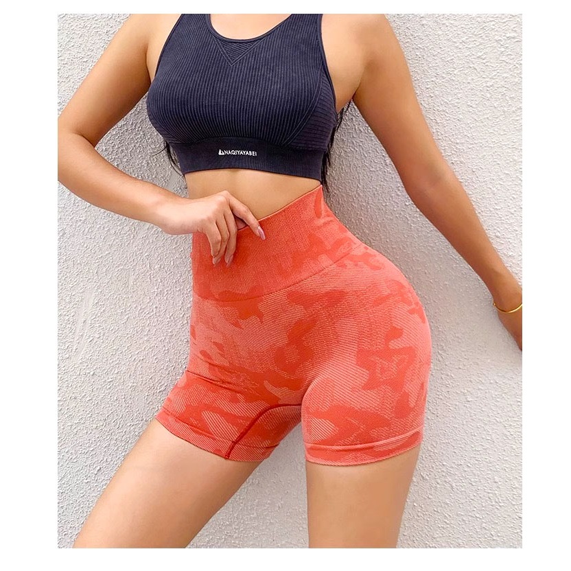 Quần tập gym nữ ngắn mát mịn, vải co giãn 4 chiều thoải mái, thấm hút mồ hôi Ami-B01