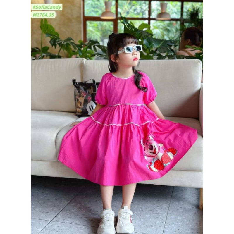 8 đến 28kg.váy gấu dâu cho bé iu.hình thật trải sàn ak.