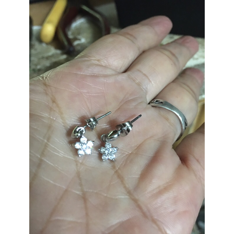 Hoa tai đính xinh xinh si tuyển Nhật