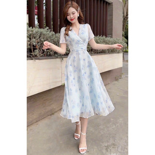 Đầm nữ nhẹ nhàng