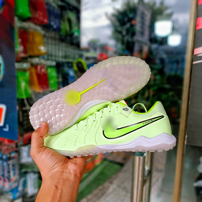 Giày bóng đá Tiempo Legend 10 Pro TF