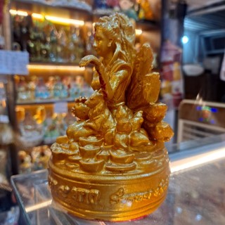 Tượng mẹ hồ ly từ thái lan
