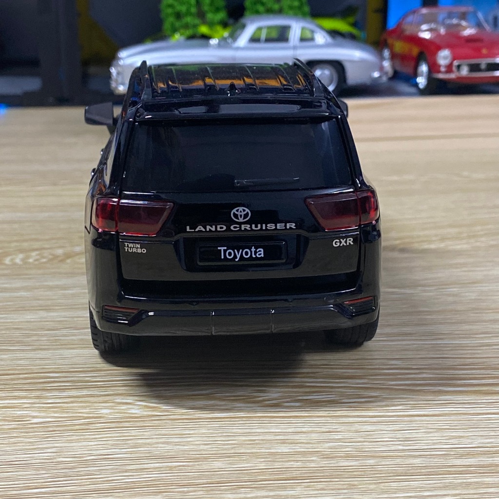 Biển Số Xe Ô tô Mô Hình Kim Loại 1/24 Bằng Decan