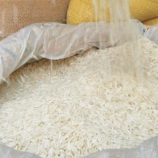 Gạo dẻo vừa thơm ngon 1 kg
