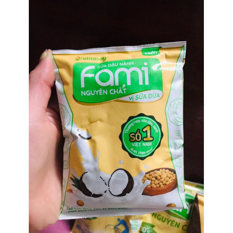 1 túi sữa đậu nành Fami  200ml