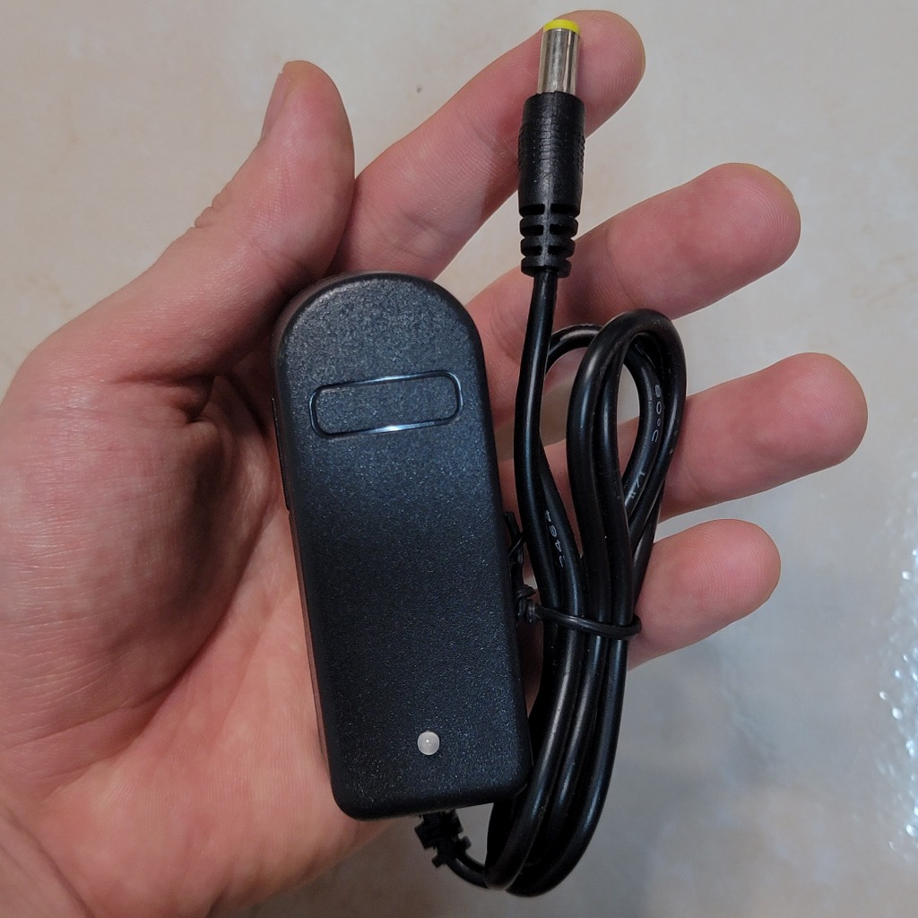 Nguồn Adapter 9V-1.5A chân thường 5.5*2.1mm Sạc cho Bộ phát WIFI, Quạt, Loa, máy hút sữa,... | TEKI