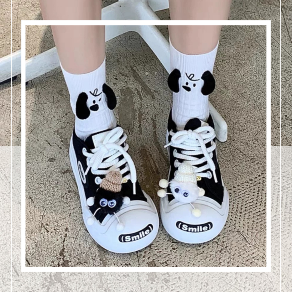 VỚ TẤT HÌNH CHÚ CHÓ TAI BÔNG 3D CỔ CAO TRUNG TRẮNG ĐEN