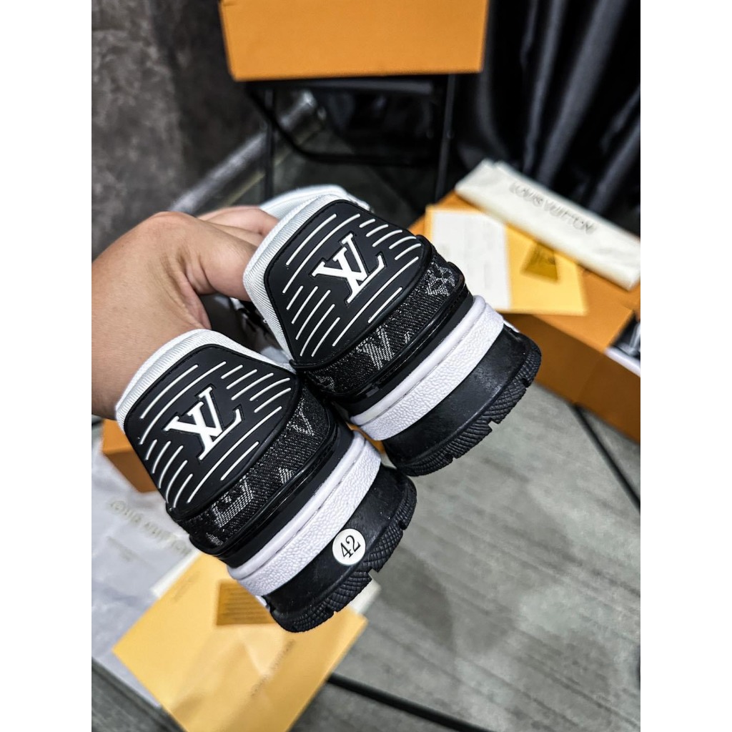 Giày Sneaker_ LV Trainer, Louis Vuitton Trainer Black White, Giày LV Louis Vuitton HÀNG CAO CẤP -Công Giày Sneaker
