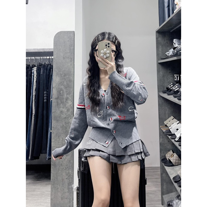 Áo len cardigan thome thêu hình con vật chất len , Áo Khoác Cadigan in hình cá heo Siêu dễ Thương