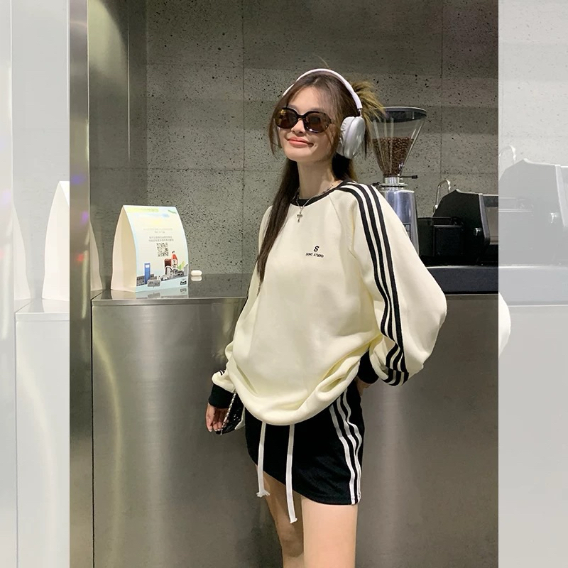 Áo sweater Form Fit Be S 🌸Áo Nỉ Sweater Nữ Form Rộng Ulzzang🌸