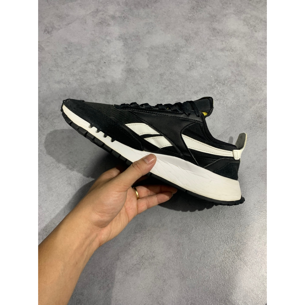 2hand giày Reebok Classic Leather Legacy 'Black White' GY2724 SIZE 40.5