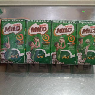 Sữa Milo có đường 180ml & 110ml ( lốc 4 hộp)