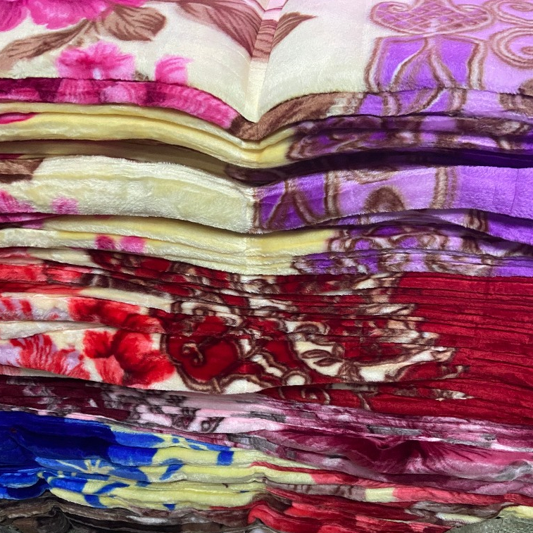 Chăn Lông Tuyết Nhung Quảng Châu cỡ lớn dày 2 lớp kích thước m6 x 2m