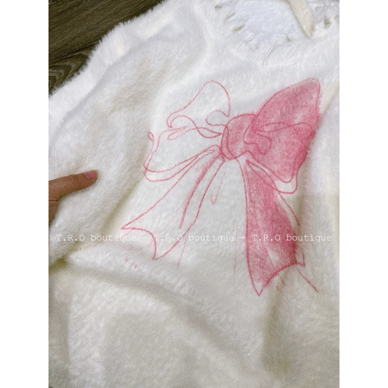 Áo lông thỏ kèm choker QC