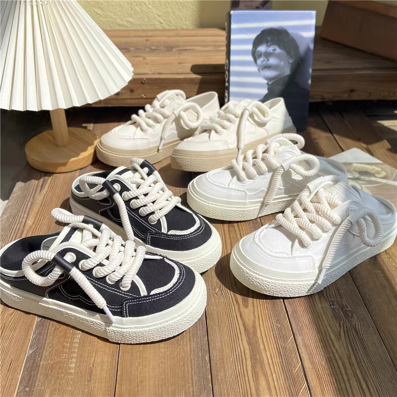 Giày sục nữ độn đế thể thao 3cm bazik UMISHOES