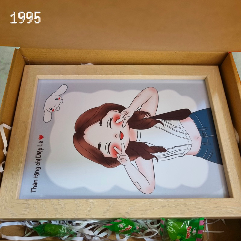 Quà Tặng Tranh Chân Dung Chibi Vẽ Theo Yêu Cầu