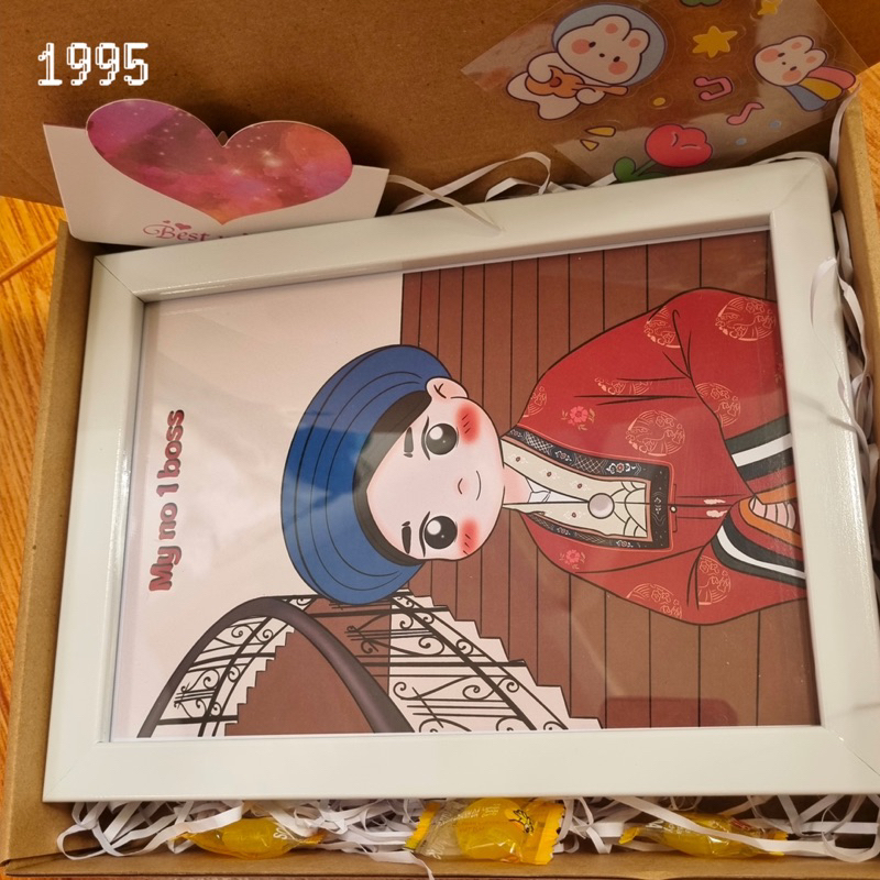 Quà Tặng Tranh Chân Dung Chibi Vẽ Theo Yêu Cầu