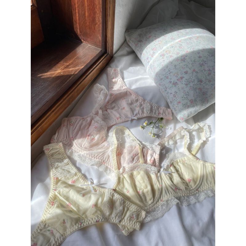 SARA, VANILLA | Bralette áo có gọng cotton hồng, vàng pastel