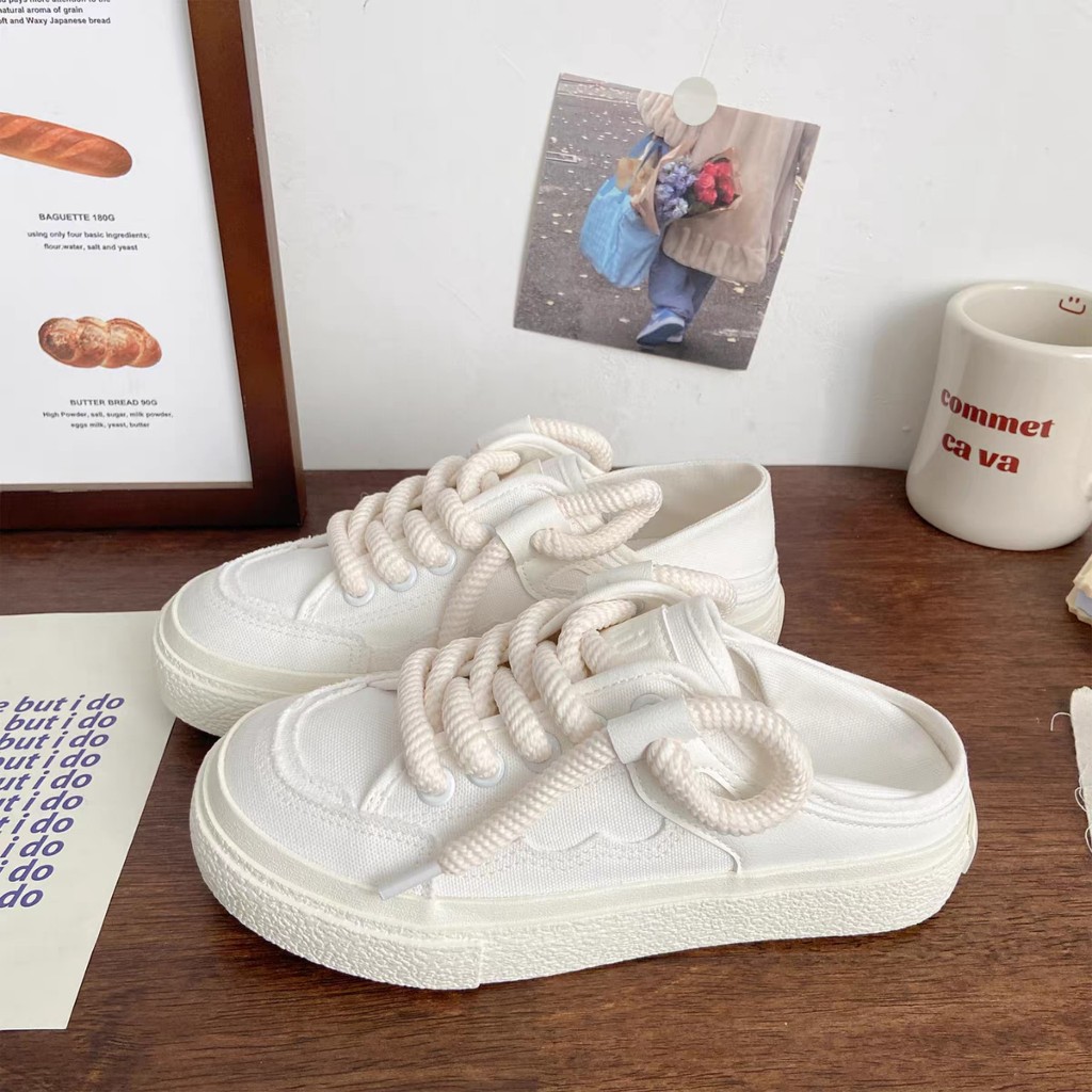 Giày sục nữ độn đế thể thao 3cm bazik UMISHOES