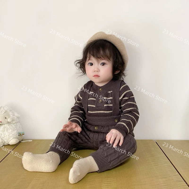 Yếm len+ áo len style Hàn siêu cưng cho bé hàng QC