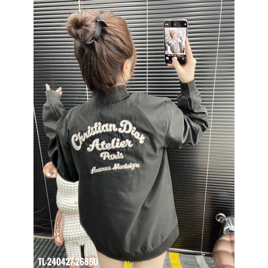 🔥Hot🔥Áo khoác gió Dior thêu chữ trước sau thiết kế hot trend Nam nữ New 2023