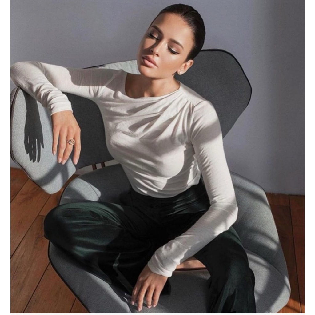 Áo tay dài cổ tròn nữ JUNE.SG áo thun nữ tay dài ôm body vải cotton co giãn D061